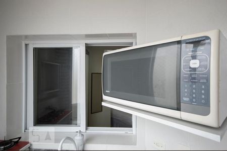 Detalhe Cozinha de kitnet/studio para alugar com 1 quarto, 27m² em Vila Monte Alegre, São Paulo