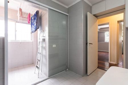 Cozinha de apartamento à venda com 2 quartos, 60m² em Vila Paulista, São Paulo