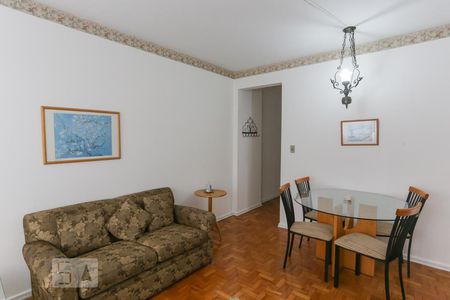 Sala de apartamento para alugar com 3 quartos, 91m² em Sumaré, São Paulo