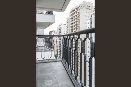 Varanda de apartamento para alugar com 2 quartos, 95m² em Indianópolis, São Paulo