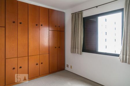 Suite 1 de apartamento para alugar com 2 quartos, 95m² em Indianópolis, São Paulo