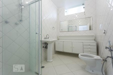 Banheiro de apartamento à venda com 2 quartos, 100m² em Vila Mariana, São Paulo