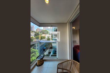 Varanda de kitnet/studio para alugar com 1 quarto, 42m² em Paraíso, São Paulo