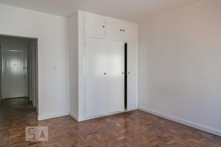 Quarto e sala conjugados de kitnet/studio para alugar com 1 quarto, 33m² em Centro, São Paulo