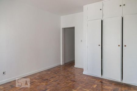 Quarto e sala conjugados de kitnet/studio para alugar com 1 quarto, 33m² em Centro, São Paulo