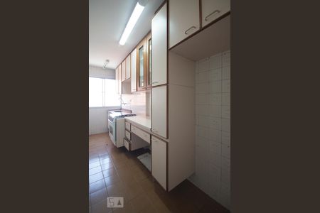 Cozinha de apartamento à venda com 2 quartos, 64m² em Vila Mascote, São Paulo