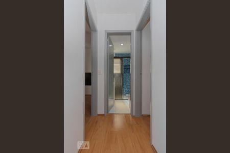 Corredor de apartamento à venda com 2 quartos, 63m² em Vila Guarani (z Sul), São Paulo