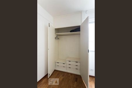 Quarto de apartamento para alugar com 3 quartos, 95m² em Vila Cordeiro, São Paulo