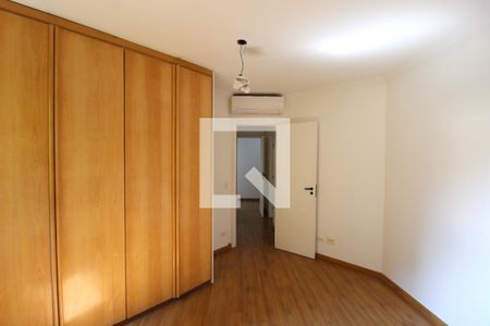 Quarto 1 de apartamento para alugar com 2 quartos, 83m² em Vila Olímpia, São Paulo