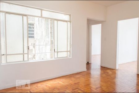 Sala de apartamento para alugar com 2 quartos, 91m² em Centro, Campinas