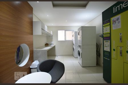 Área comum - Lavanderia de apartamento para alugar com 1 quarto, 50m² em Jardim Santo Amaro, São Paulo