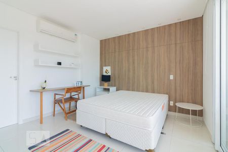 Quarto de kitnet/studio para alugar com 1 quarto, 67m² em Vila Nova Conceição, São Paulo