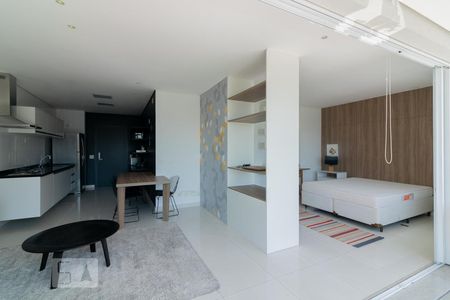 Sala de kitnet/studio para alugar com 1 quarto, 67m² em Vila Nova Conceição, São Paulo