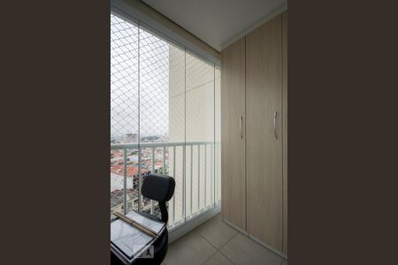 Sacada/Escritório de apartamento para alugar com 2 quartos, 67m² em Vila Firmiano Pinto, São Paulo