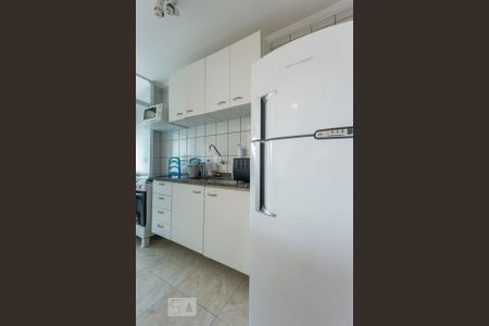 Cozinha de apartamento para alugar com 1 quarto, 38m² em Bela Vista, São Paulo