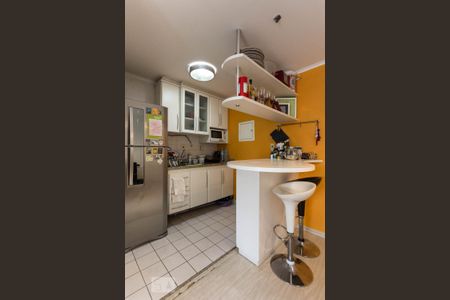 Cozinha de apartamento para alugar com 1 quarto, 35m² em Vila Uberabinha, São Paulo