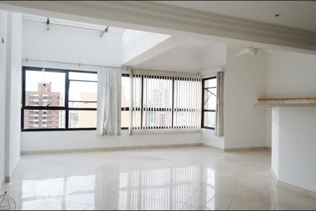 1º piso - Sala de apartamento à venda com 1 quarto, 110m² em Cambuí, Campinas