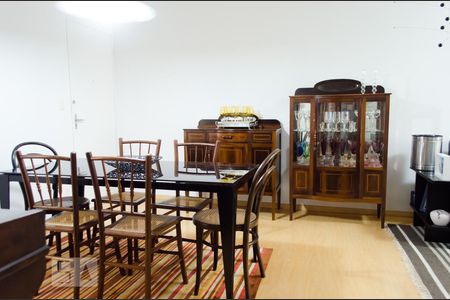 Sala de apartamento à venda com 3 quartos, 100m² em Jardim Flamboyant, Campinas