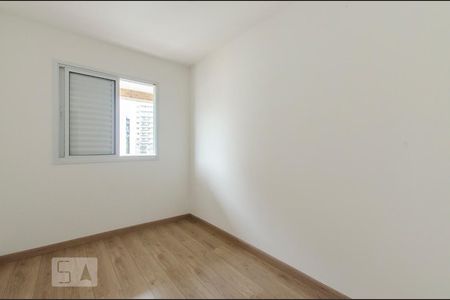 Quarto de apartamento à venda com 3 quartos, 75m² em Centro, Osasco