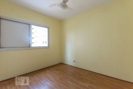 Quarto de apartamento à venda com 3 quartos, 90m² em Indianópolis, São Paulo