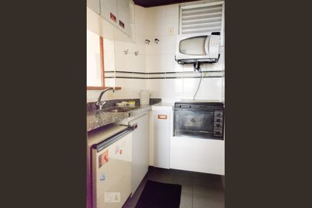 Cozinha de apartamento para alugar com 1 quarto, 50m² em Centro, Campinas