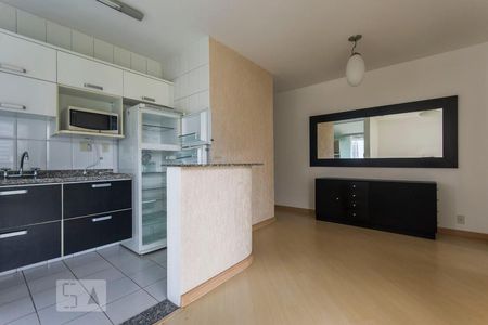 Cozinha/Sala de apartamento à venda com 1 quarto, 42m² em Bela Vista, São Paulo