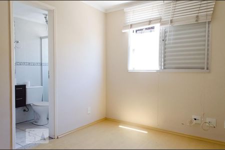 Suíte de apartamento à venda com 3 quartos, 70m² em Vila João Jorge, Campinas