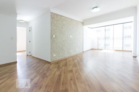 Sala de apartamento para alugar com 2 quartos, 75m² em Santa Teresinha, São Paulo