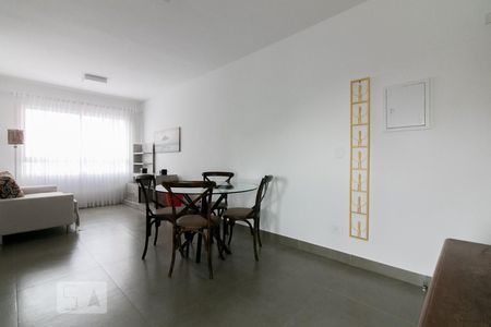 Sala de apartamento para alugar com 1 quarto, 50m² em Campestre, Santo André