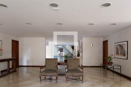 Studio para alugar com 25m², 1 quarto e 1 vaga Studio para alugar com 25m², 1 quarto e 1 vagaHall social