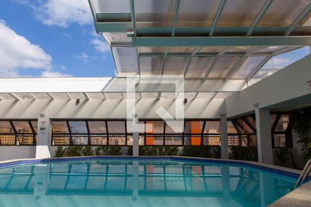 Studio para alugar com 25m², 1 quarto e 1 vaga Studio para alugar com 25m², 1 quarto e 1 vagaÁrea comum - Piscina