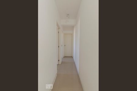 Corredor de apartamento para alugar com 2 quartos, 60m² em Jardim Iracema, Barueri