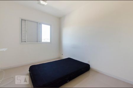 Quarto 2 de apartamento para alugar com 2 quartos, 60m² em Jardim Iracema, Barueri