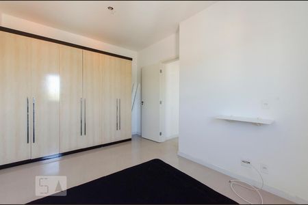 Quarto 2 de apartamento para alugar com 2 quartos, 60m² em Jardim Iracema, Barueri