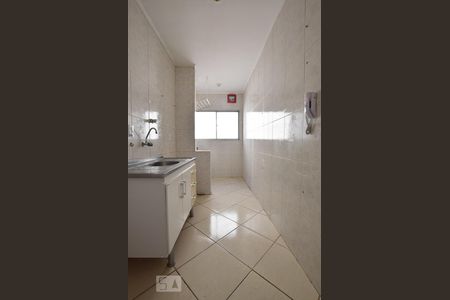 Cozinha de apartamento à venda com 2 quartos, 54m² em Jardim Paraventi, Guarulhos