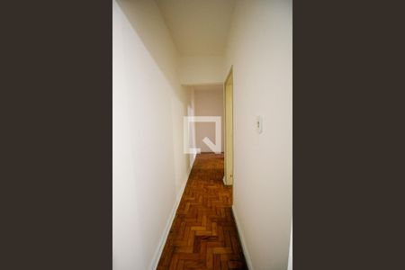 Corredor de apartamento para alugar com 1 quarto, 70m² em Vila Nova Conceição, São Paulo