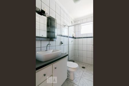 Banheiro de apartamento à venda com 3 quartos, 70m² em Baeta Neves, São Bernardo do Campo