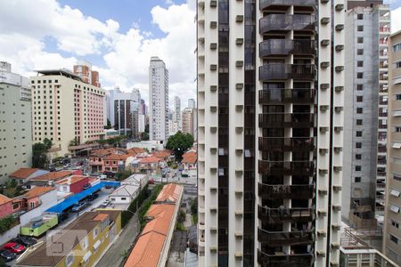 Vista do Quarto 1 de apartamento à venda com 2 quartos, 105m² em Jardim Paulista, São Paulo