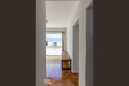 Vista da entrada de apartamento para alugar com 1 quarto, 55m² em Consolação, São Paulo