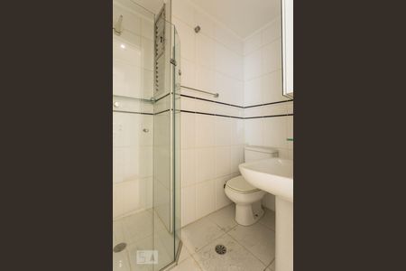 Banheiro de apartamento para alugar com 3 quartos, 100m² em Planalto Paulista, São Paulo