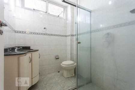 Banheiro de apartamento à venda com 2 quartos, 68m² em Planalto Paulista, São Paulo