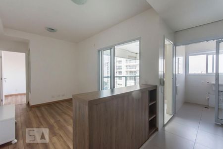 Sala/Cozinha de apartamento à venda com 1 quarto, 44m² em Vila Olímpia, São Paulo