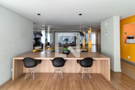 Apartamento para alugar com 25m², 1 quarto e 1 vaga Apartamento para alugar com 25m², 1 quarto e 1 vagaÁrea comum - Home Office