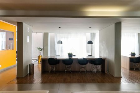 Apartamento para alugar com 25m², 1 quarto e 1 vaga Apartamento para alugar com 25m², 1 quarto e 1 vagaÁrea comum - Home Office