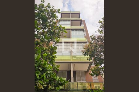 Apartamento para alugar com 25m², 1 quarto e 1 vaga Apartamento para alugar com 25m², 1 quarto e 1 vagaFachada