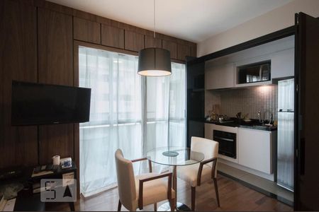 Sala/Cozinha de apartamento à venda com 1 quarto, 46m² em Brooklin Paulista, São Paulo