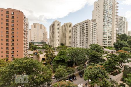 Vista de apartamento à venda com 3 quartos, 106m² em Alphaville Industrial, Barueri