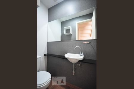 lavabo de apartamento para alugar com 1 quarto, 49m² em Vila Andrade, São Paulo