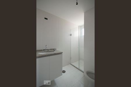 Banheiro de apartamento à venda com 2 quartos, 65m² em Vila Guarani (z Sul), São Paulo