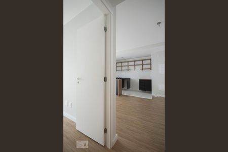 Acesso de apartamento para alugar com 1 quarto, 50m² em Campo Belo, São Paulo